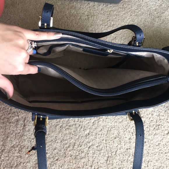 NWOT Michael Kors Blue Large Jet Set Saffiano - Picture 8 of 8